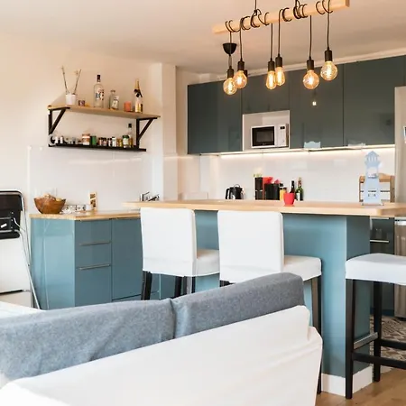 Beautiful Bright And Modern